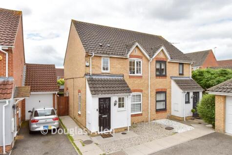Sark Grove, Wickford, Essex