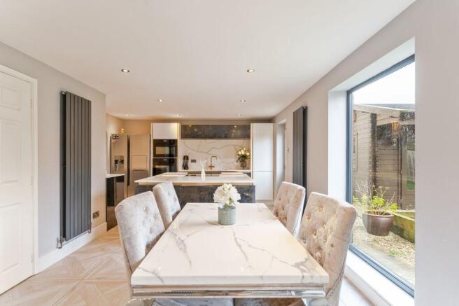 Laburnum Close, Rogerstone, NP10 photo 4