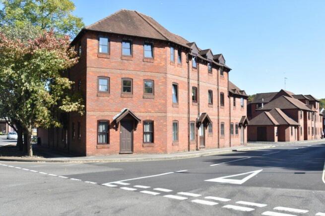 Town Bridge Court