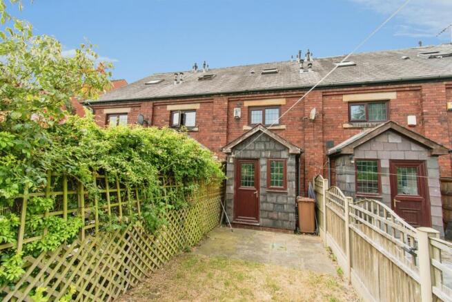 2 bed Terraced for sale Image 11