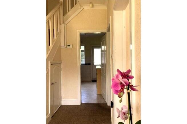 3 bed Terraced for sale Image 4