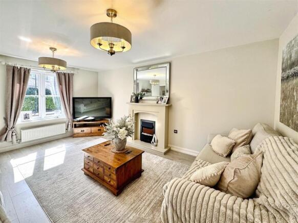 SITTING ROOM