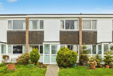 Maisemore Gardens, Emsworth, Hampshire, PO10