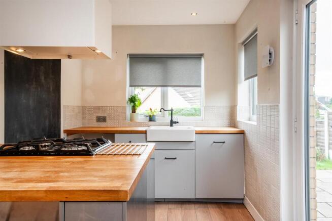 Kitchen/Breakfast Room