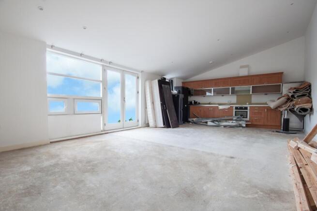 2-bed flat on Artisan Mews, Warfield Road, Kensal Rise, NW10, £515,000