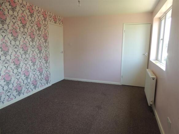 Bedroom: