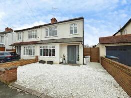 14, College Crescent, Windsor SL4 3PG