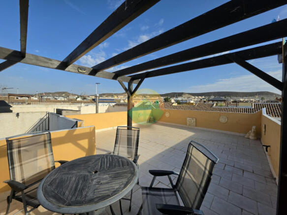 2 Bedroom Semi-Detached For Sale-FD143-2