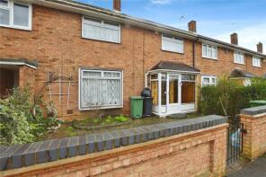 3, The Fryth, Fryerns, Basildon SS14 3PW