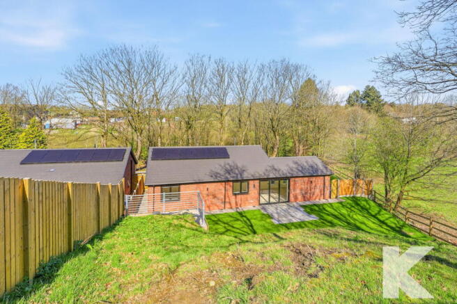 3 bed Detached Bungalow for sale Image 4
