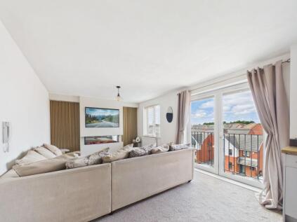St. Michael's Vale, Hebburn, NE31