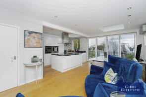 4, Ainsdale Road, London W5 1JX