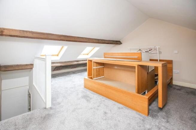 Atthic/Bedroom