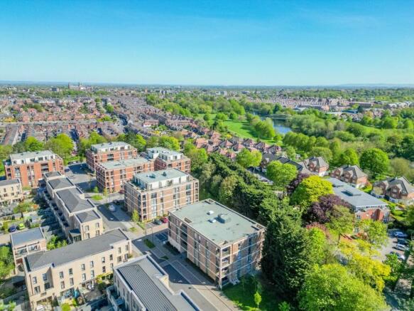2 bed Apartment for sale