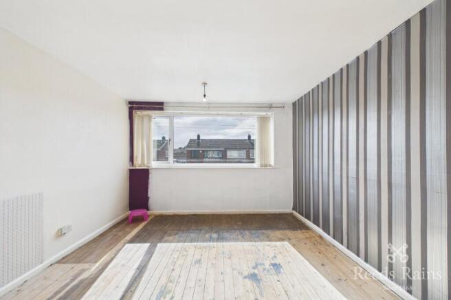 3 bed Semi-Detached for sale Image 8