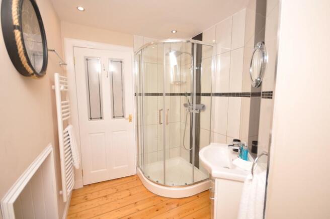 Bed 2 En Suite