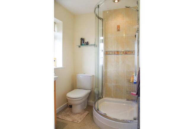 Master En-suite