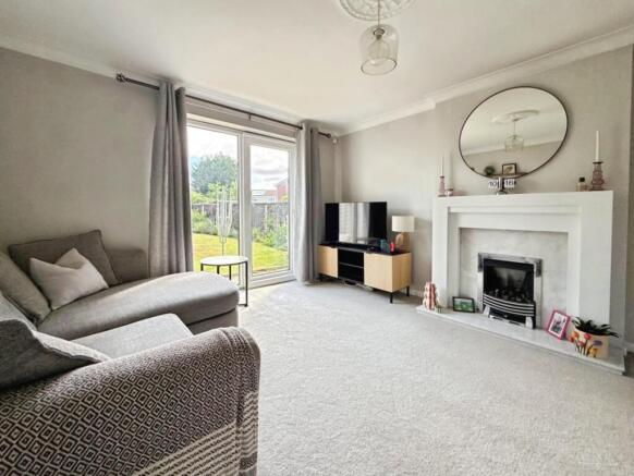 2 bed Semi-Detached for sale Image 7