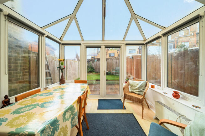 1440265-12-69dd0d...