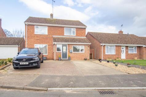 Old Hall Drive, Dersingham, King's Lynn, Norfolk, PE31
