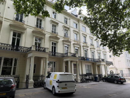 Lower Ground Floor Flat, 39 Westbourne Terrace, Paddington , London, W2