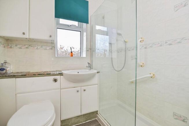 2 bed Bungalow for sale Image 9