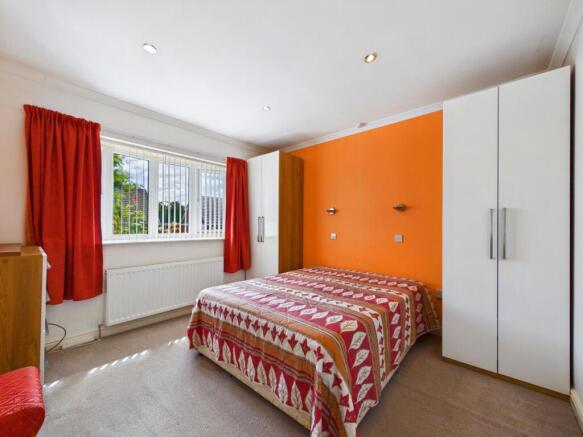 2 bed Detached Bungalow for sale Image 8