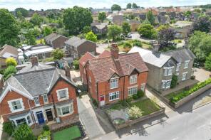43, London Road, Harleston IP20 9BH