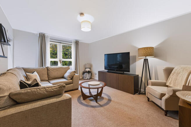 1/1, 3 Dargarvel Path, Dumbreck, G41 5NN photo 2