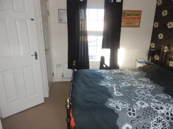 BEDROOM 1