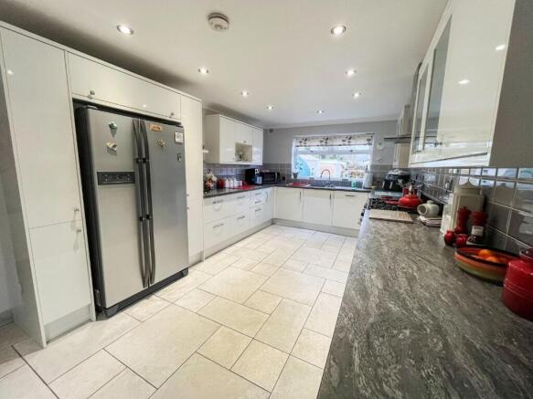 tlc_3f178212-6f53-4b1b-80af-e51da4305051_38fece8.j