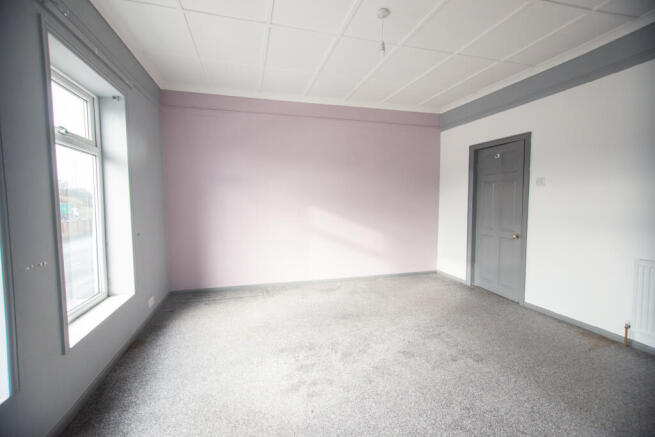 2 bed End of Terrace to rent Image 7