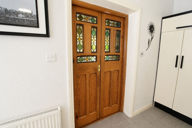 4 bed Detached for sale Image 11