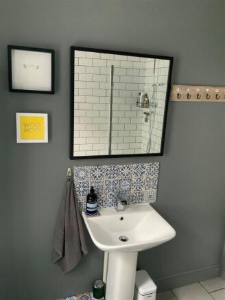 Photo 10
