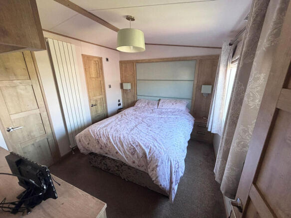 2 bed Caravan for sale Image 5