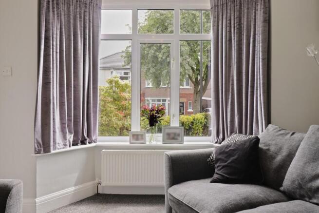 3 bed Semi-Detached for sale Image 6