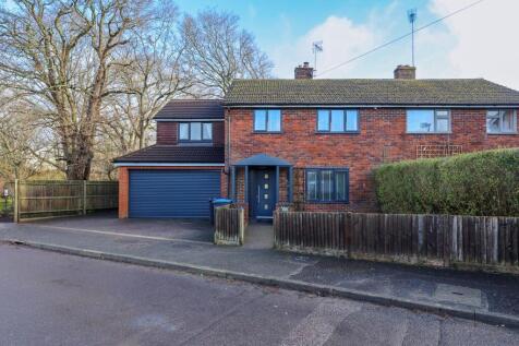 Manor Road, Burgess Hill, RH15