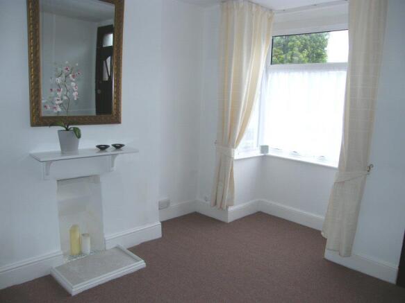 FRONT RECEPTION ROOM
