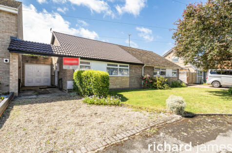 Upham Road, Old Walcot, Swindon, SN3