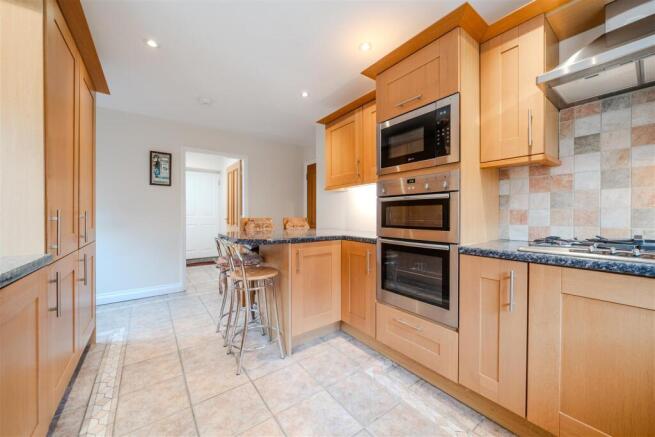 Kitchen-4.jpg
