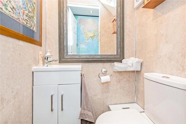 Wc/Cloaks Room