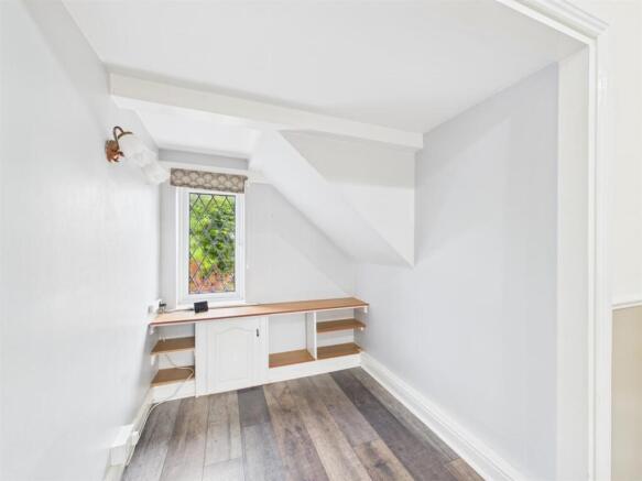 2 bed Semi-Detached for sale Image 5