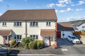 4, Churchills Rise, Cullompton EX15 3AU