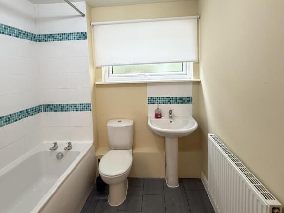 1 bed Apartment for sale Image 6