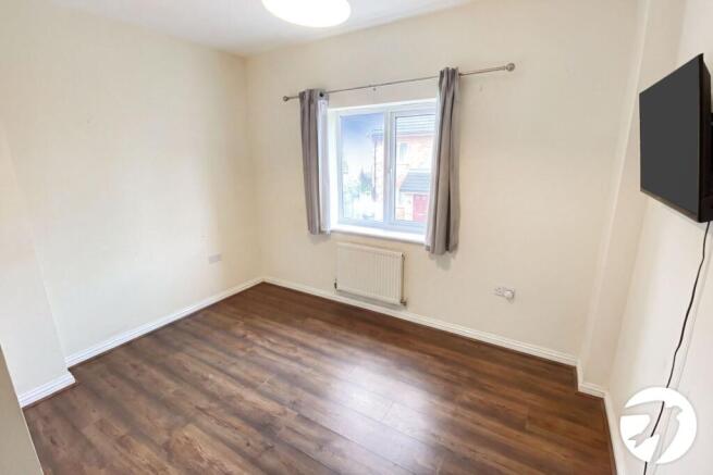 Teasel Crescent, London, SE28 photo 5