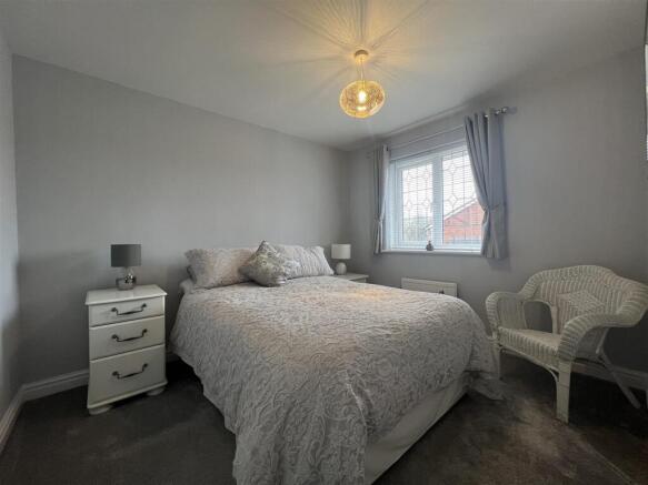 Bedroom_Two_(2).jpg