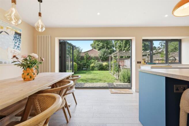 Kitchen/Dining