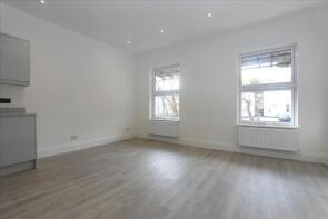 Flat A, 80, Bounds Green Road, Wood Green, London N11 2EU