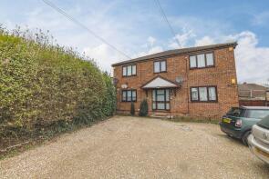Flat 1, 86a, Furnival Avenue, Slough SL2 1DN