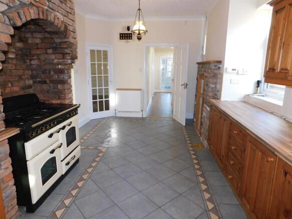 Kitchen 5